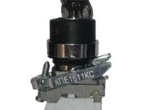 1632761