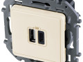 Устройство зарядное Inspiria с 2-мя USB разьемами A и C 240В/5В 3000мА сл. кость IEK 673761
