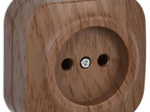 1575879
