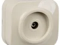 1575932