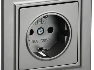 1766001
