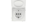 Розетка силовая KANT IP44 2P+E защ. шторки с крышкой бел. магнолия DKC 7000013